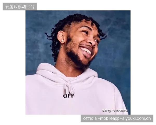 穆阿尼的“送空门”魔术:如何在关键时刻让球飞向天空? 穆阿尼的“送空门”魔术:如何在关键时刻让球飞向天空?